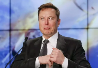 I Will Make My Own Smartphone If Apple Ban Twitter says Elon Musk