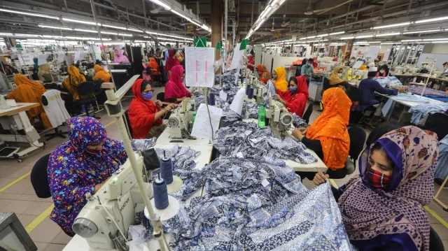 "Bangladesh Tops $9B in EU Knitwear Exports"